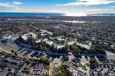 424 N Bellflower Boulevard Unit 216
