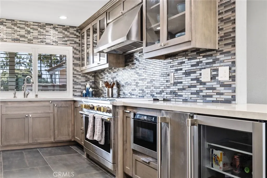 Photo #3: SW24226003 Listing 