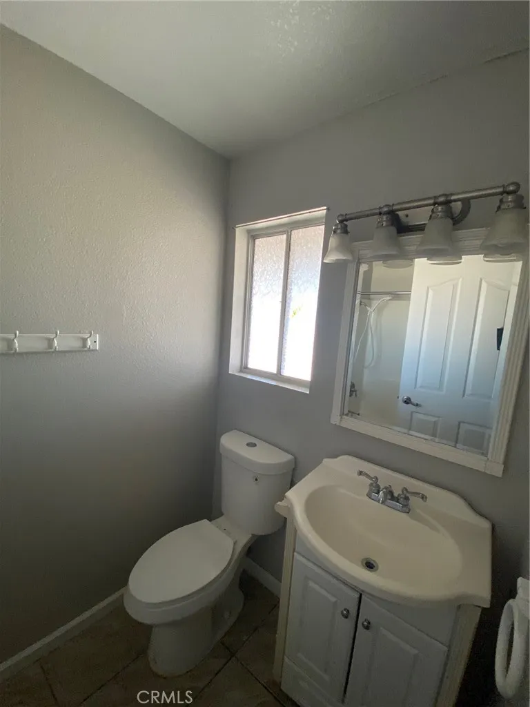 6039 Encelia, 29 Palms, Ca 92277 - Photo 4 of 14, 29 Palms, CA