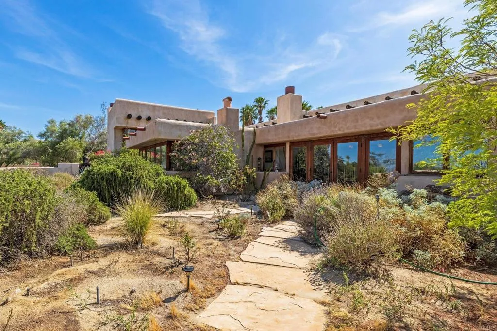 https://cdn.realtyfeed.com/cdn/127/306301926/11f501c2518188c7291821b04c746d93.webp