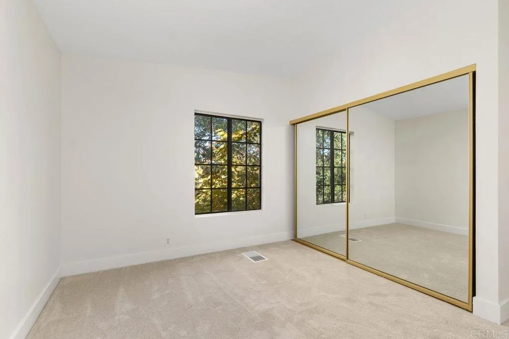 https://cdn.realtyfeed.com/cdn/127/306303145/3976694f2fa1b005c84570e005d7b475.webp