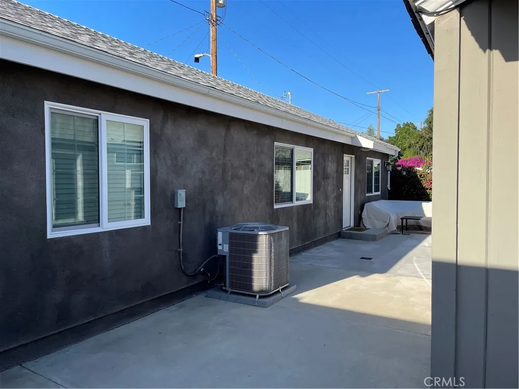 Van Nuys, CA 91406