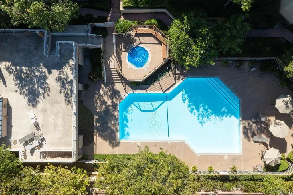 https://cdn.realtyfeed.com/cdn/127/306303905/8c1d6eafa4128c857b79b263d593754a.webp