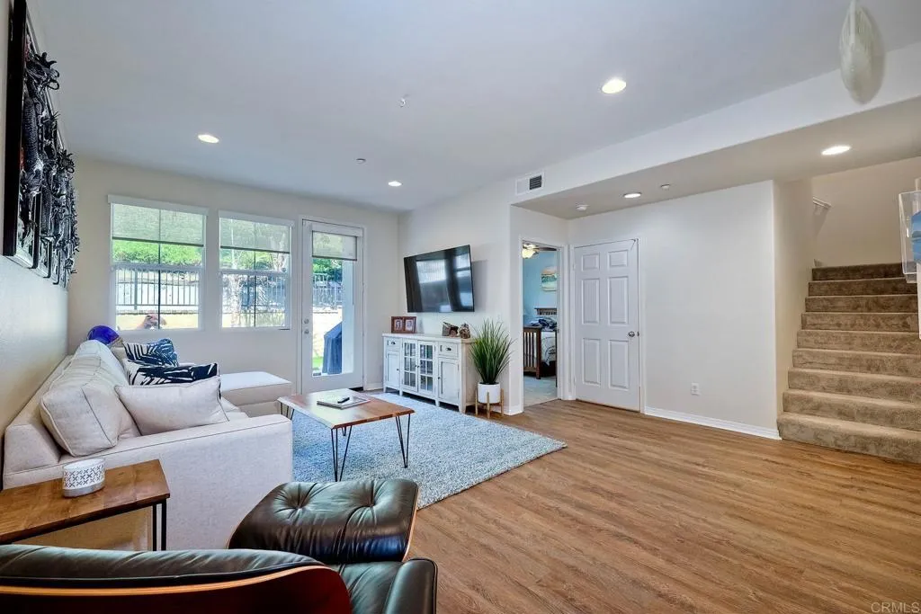 More Details about MLS # NDP2409851 : 6915 TOURMALINE