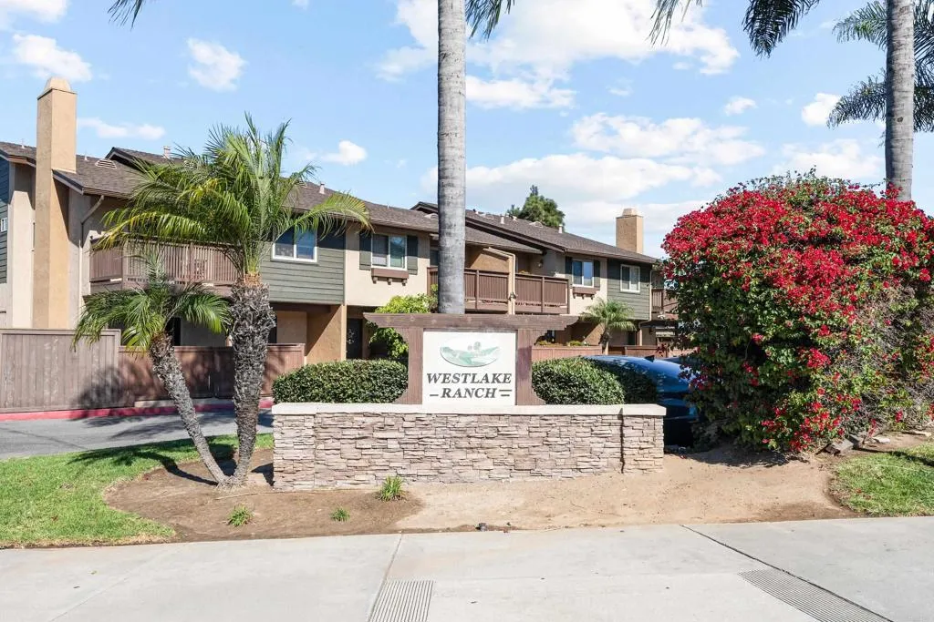 https://cdn.realtyfeed.com/cdn/127/306305188/cfc545732c40ace8ed370e2f5f0a0caa.webp