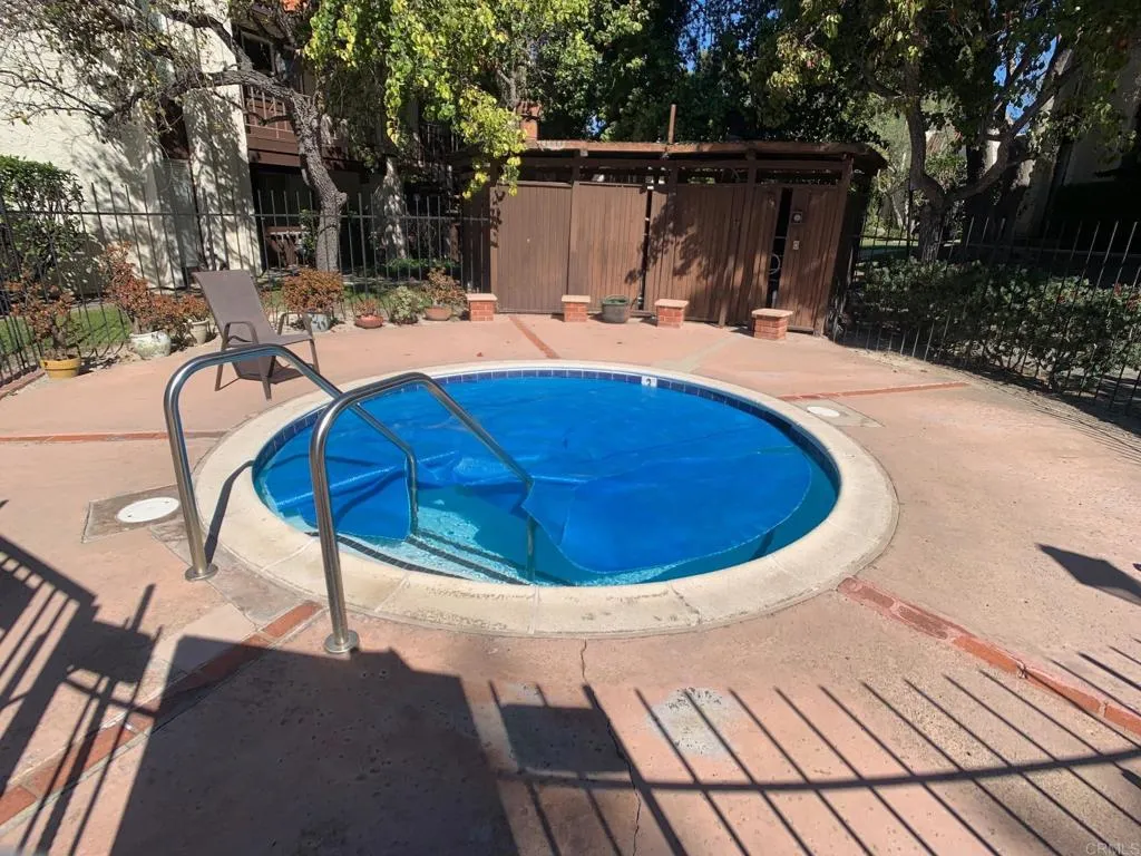 https://cdn.realtyfeed.com/cdn/127/306305224/60d2777e4e571d2bb789719c949632e6.webp