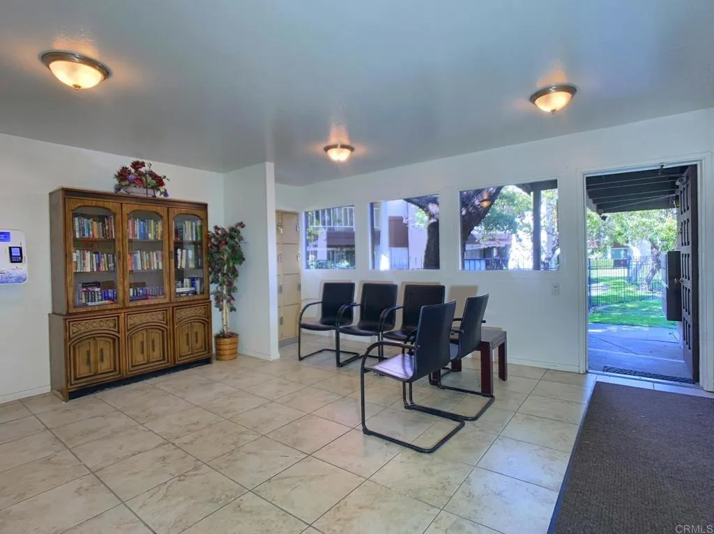 https://cdn.realtyfeed.com/cdn/127/306305224/eec5d9f7136b25e8884d42d048337b86.webp