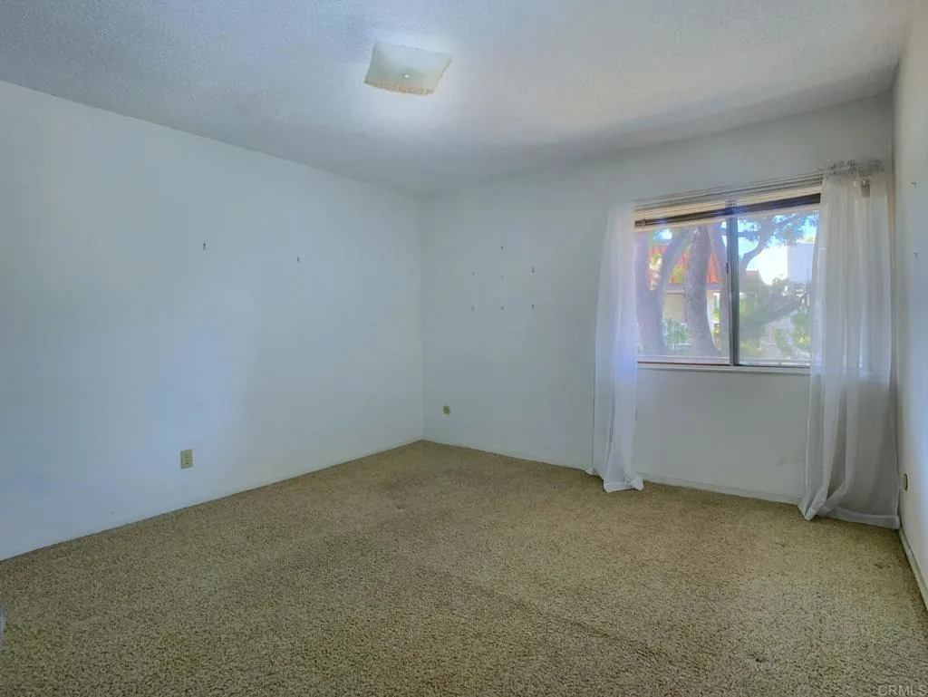 https://cdn.realtyfeed.com/cdn/127/306305224/f55bca248655752bd690007cfc3382aa.webp