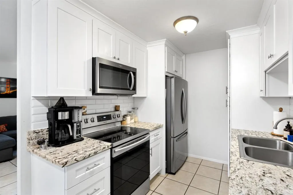 https://cdn.realtyfeed.com/cdn/127/306305502/86dfa710e1afaa0b678239c5505ae060.webp