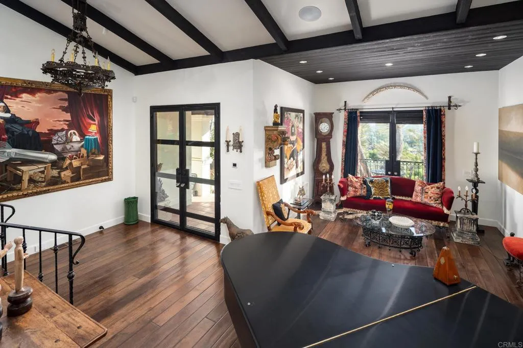 https://cdn.realtyfeed.com/cdn/127/306306247/a6e7114b1a519135c09483c163656520.webp