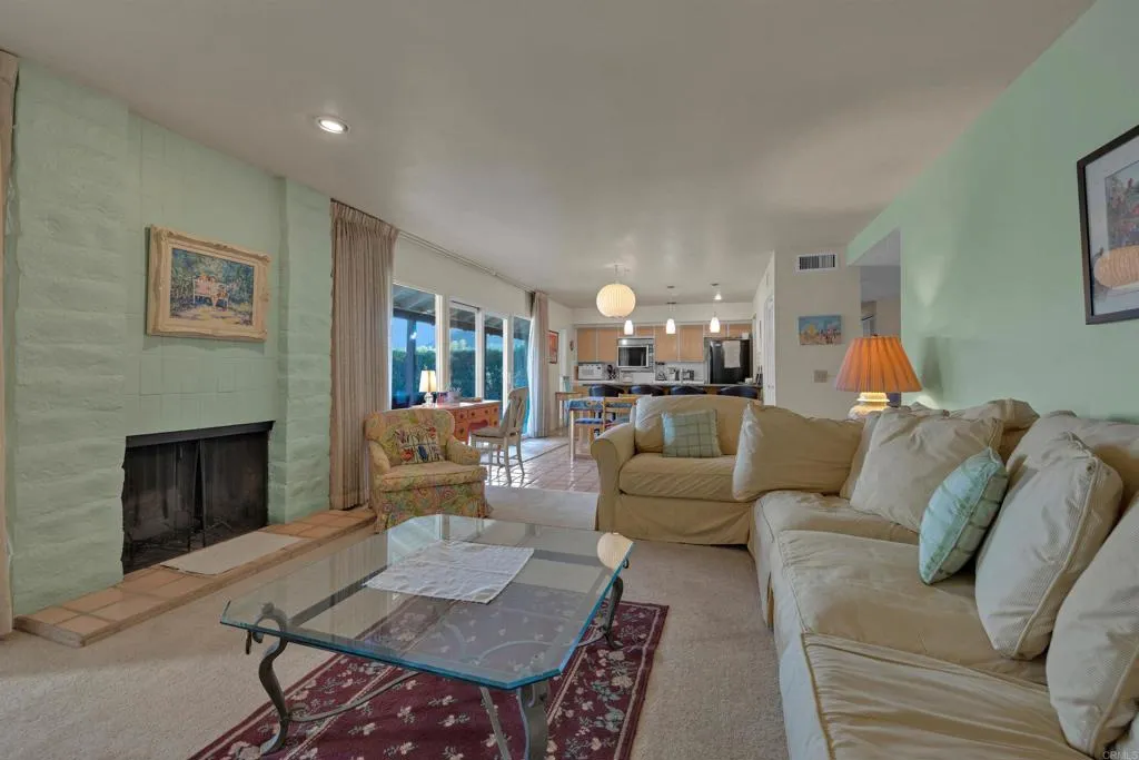 Photo #6: NDP2409899 Listing 
