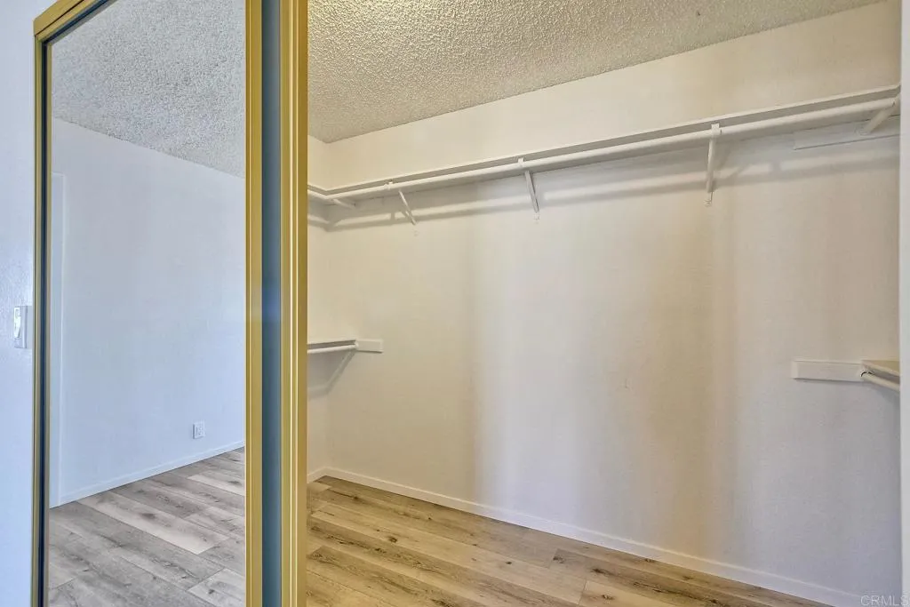 https://cdn.realtyfeed.com/cdn/127/306306761/6a38bd3ba1bdc948ccad23853b25a48f.webp
