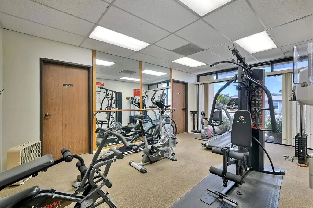 https://cdn.realtyfeed.com/cdn/127/306306761/e712188d3a65425a8af1f55648d2ca3d.webp