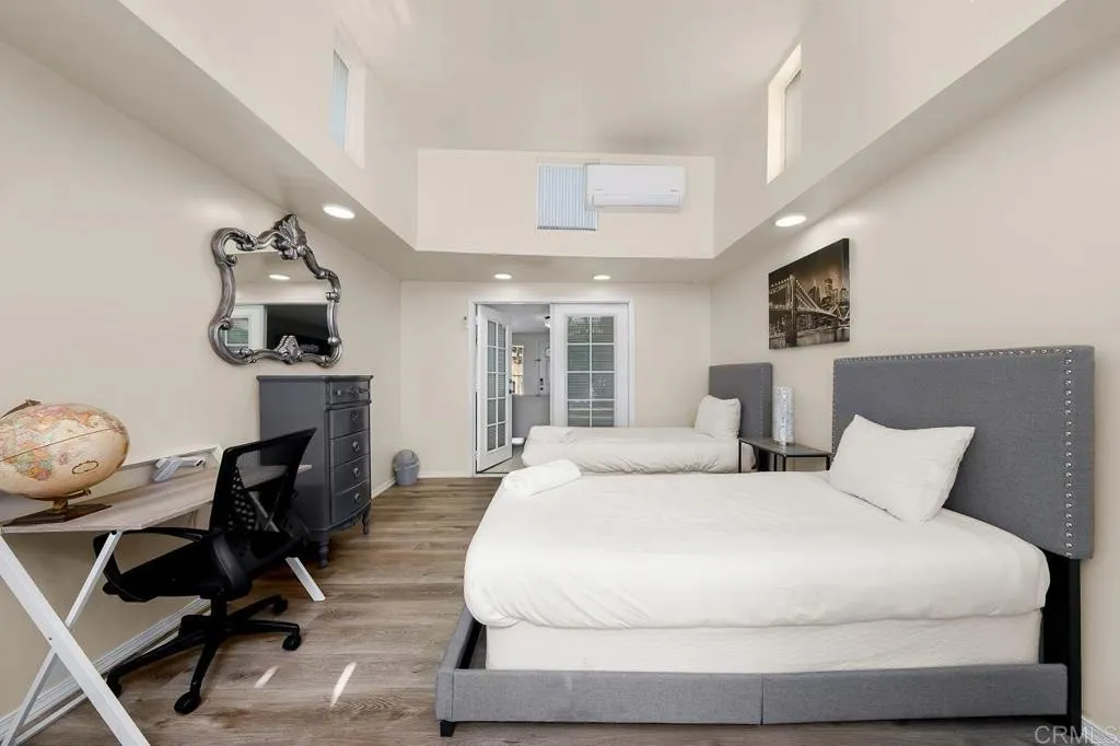 https://cdn.realtyfeed.com/cdn/127/306306912/31bcad716b314dceb71d3935b236c5a0.webp