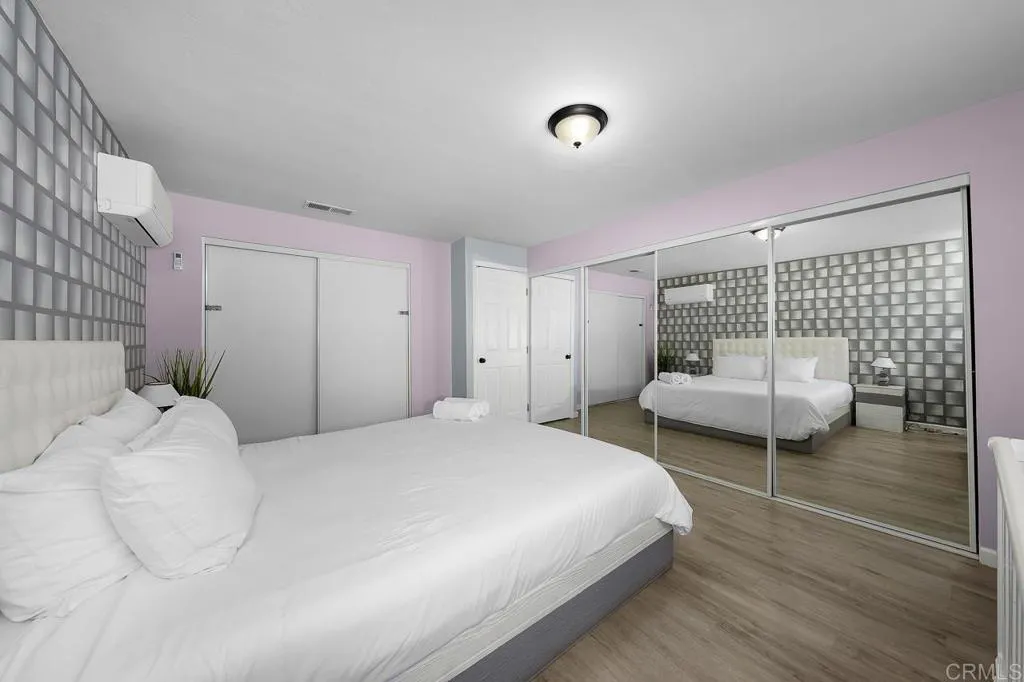 https://cdn.realtyfeed.com/cdn/127/306306912/49ac7760597240f21d2cb73f5b30363b.webp