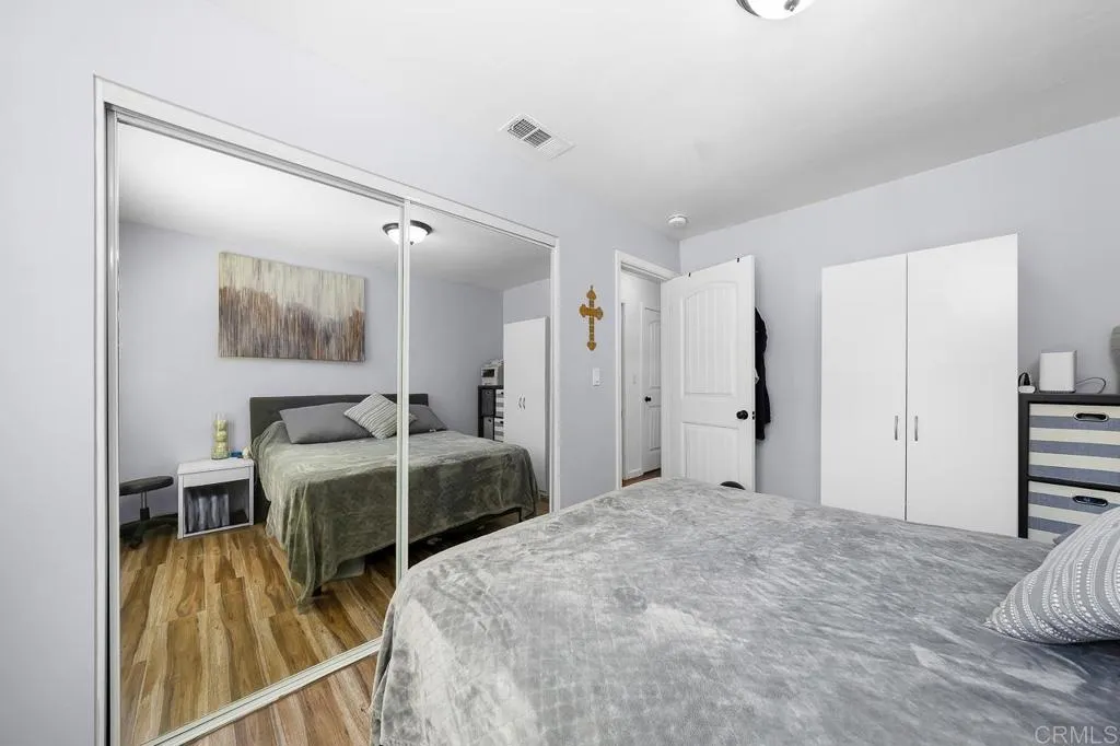 https://cdn.realtyfeed.com/cdn/127/306306912/c038ea3a15f522df301cff08c866a9c7.webp