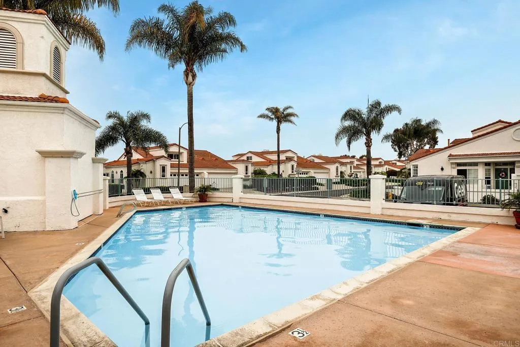 https://cdn.realtyfeed.com/cdn/127/306308542/26c96f4a186a735dd0e711675c79c379.webp