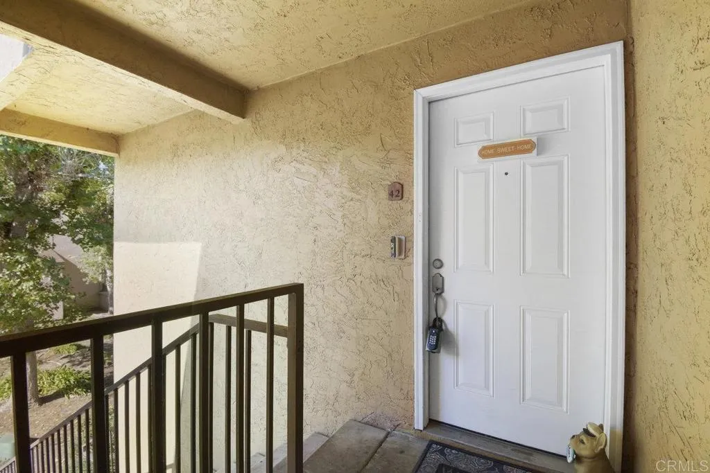 https://cdn.realtyfeed.com/cdn/127/306309069/dabdc24c762eb85878297bdfe744ea38.webp