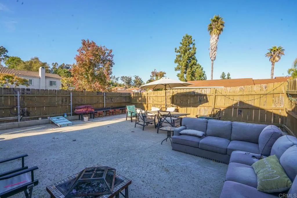 https://cdn.realtyfeed.com/cdn/127/306309270/0bdad7f800590c235fd885de10bd27da.webp