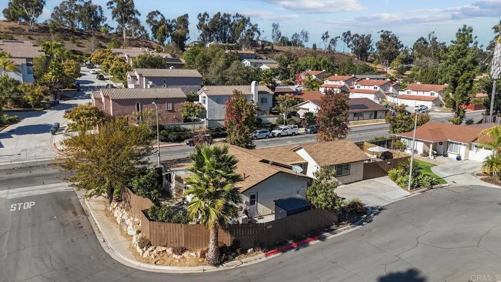 https://cdn.realtyfeed.com/cdn/127/306309270/780516cb53266dad056144cef41338af.webp