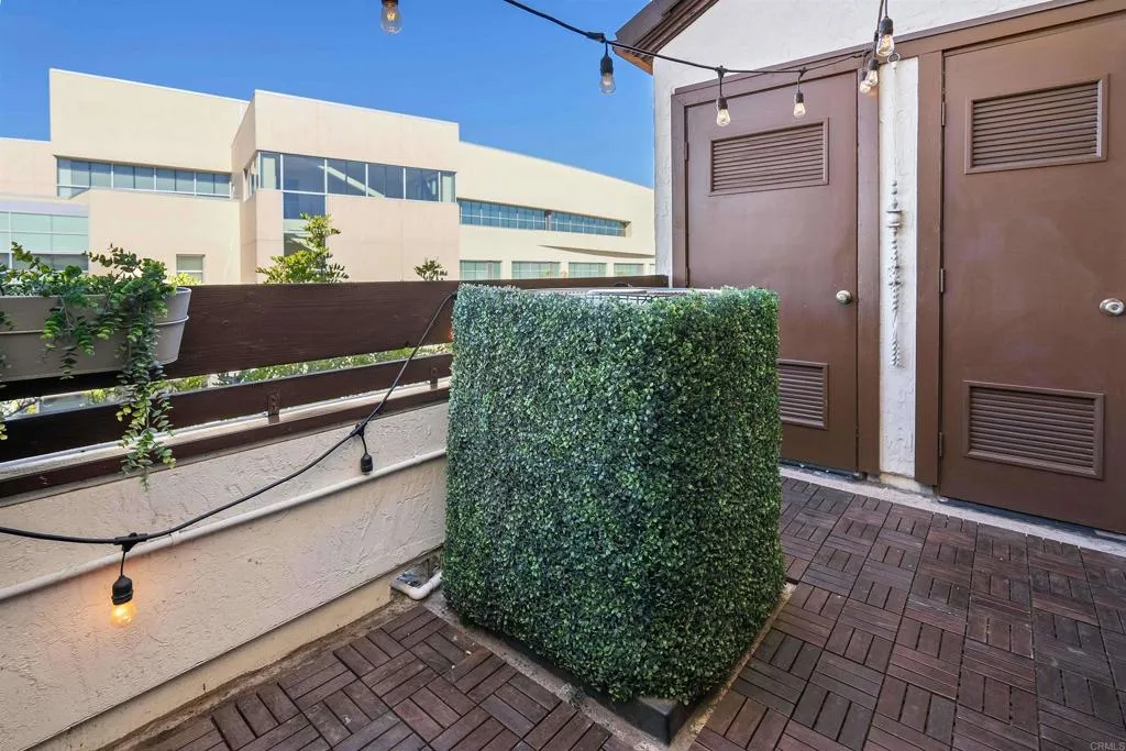 https://cdn.realtyfeed.com/cdn/127/306309788/309bf1ef0b21b4ec072b18585ee8fa1e.webp