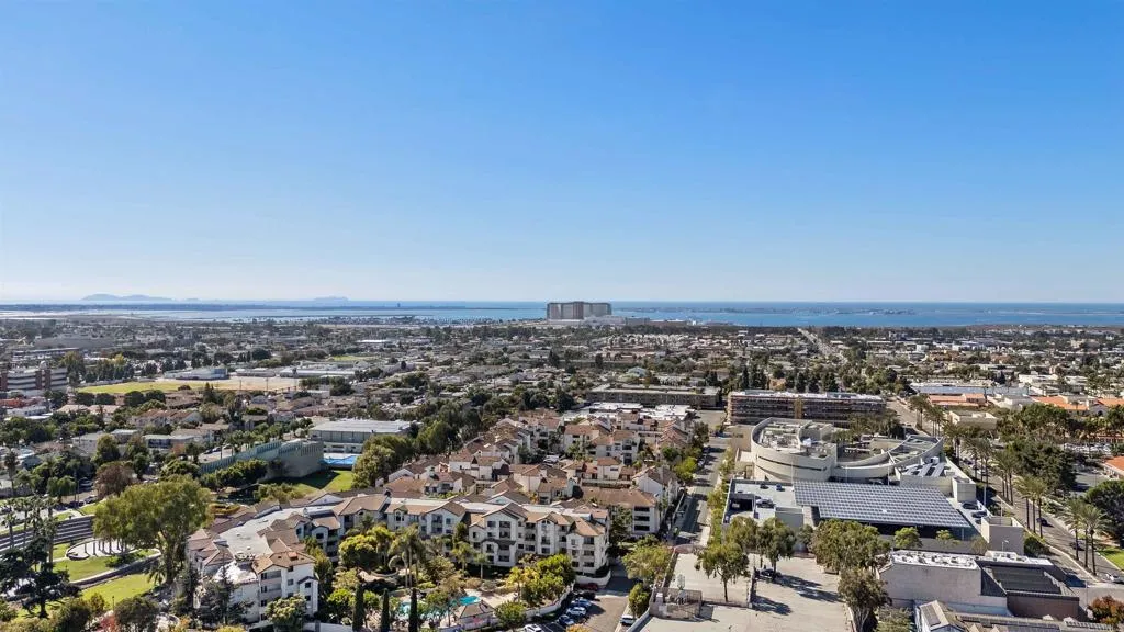 https://cdn.realtyfeed.com/cdn/127/306309788/e80206afe1d15db62f055e57526b8e41.webp