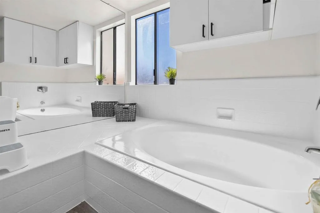 https://cdn.realtyfeed.com/cdn/127/306309788/e84bcd033bd514a45b2cc52c10020614.webp