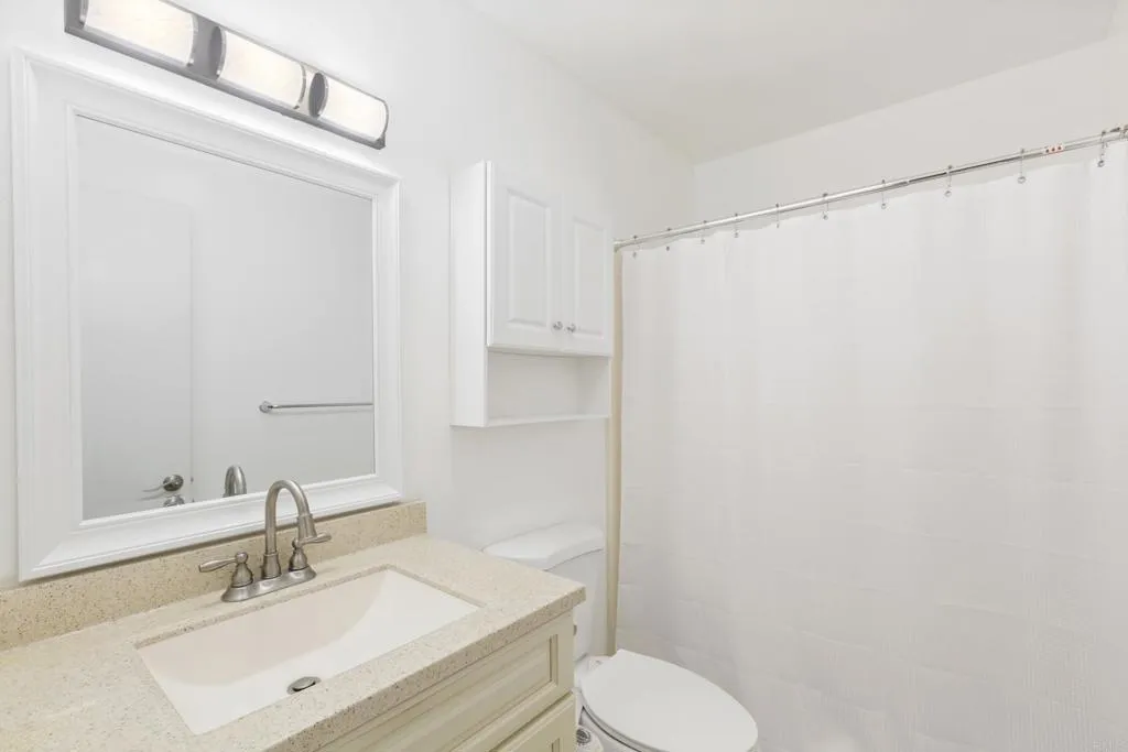 https://cdn.realtyfeed.com/cdn/127/306310473/b5d678a25919c7141f3763664d79afc6.webp