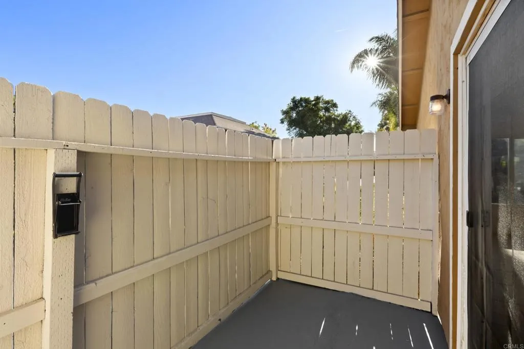 https://cdn.realtyfeed.com/cdn/127/306310473/daef44250807214847557135f78e37b0.webp