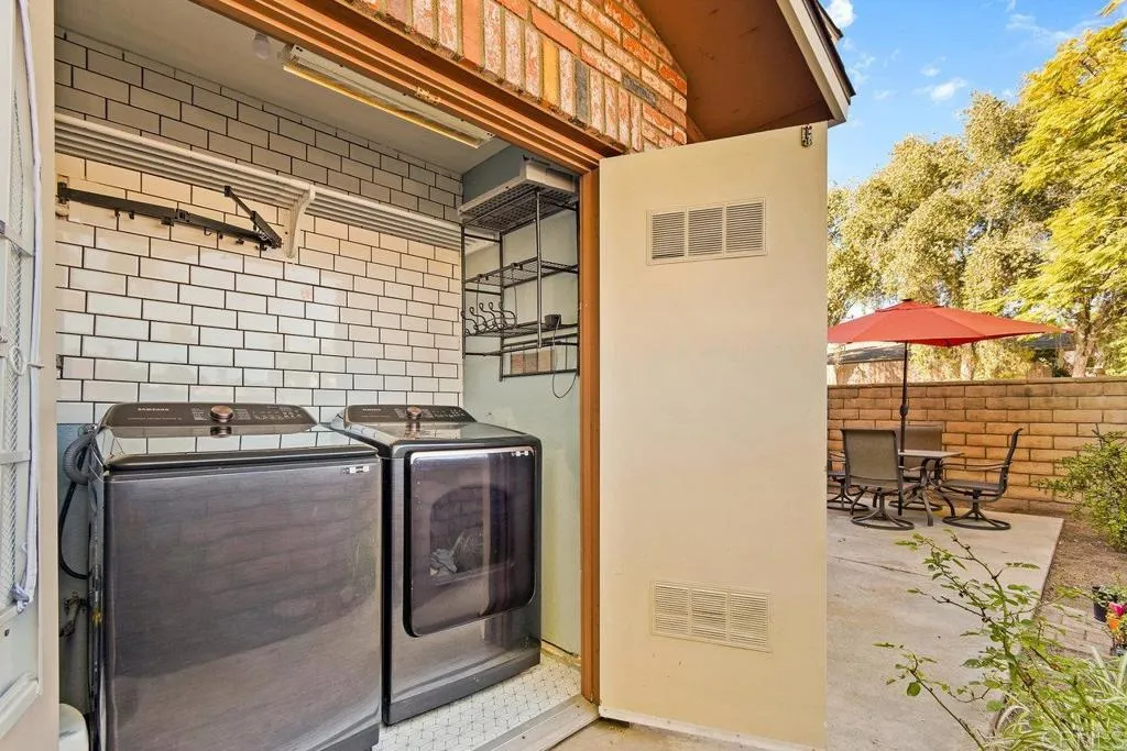 https://cdn.realtyfeed.com/cdn/127/306310978/59fcc6566ae40f486b416d961e43c0be.webp