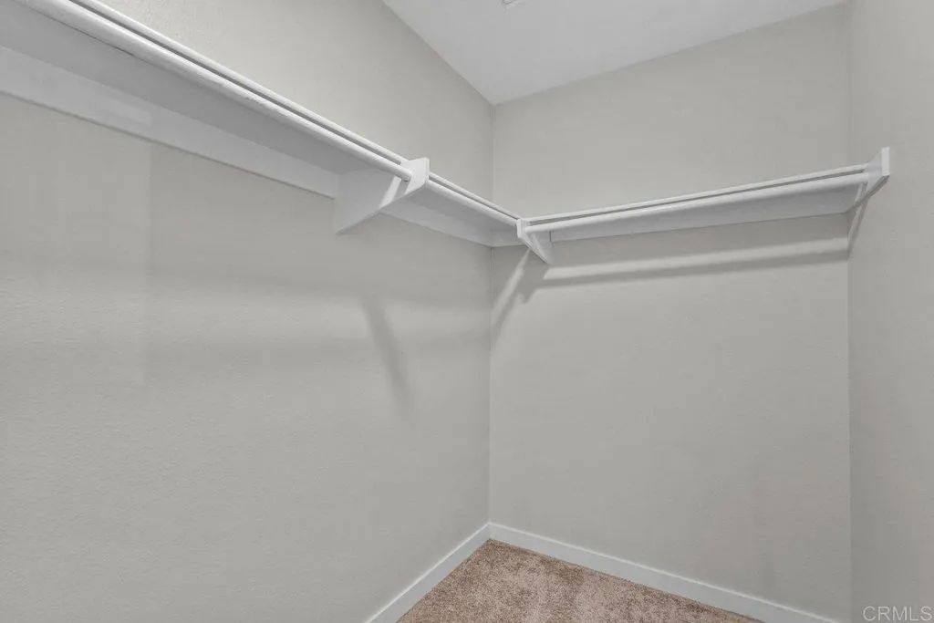 https://cdn.realtyfeed.com/cdn/127/306310978/cd0d1f13c60a7818055da74949fef695.webp