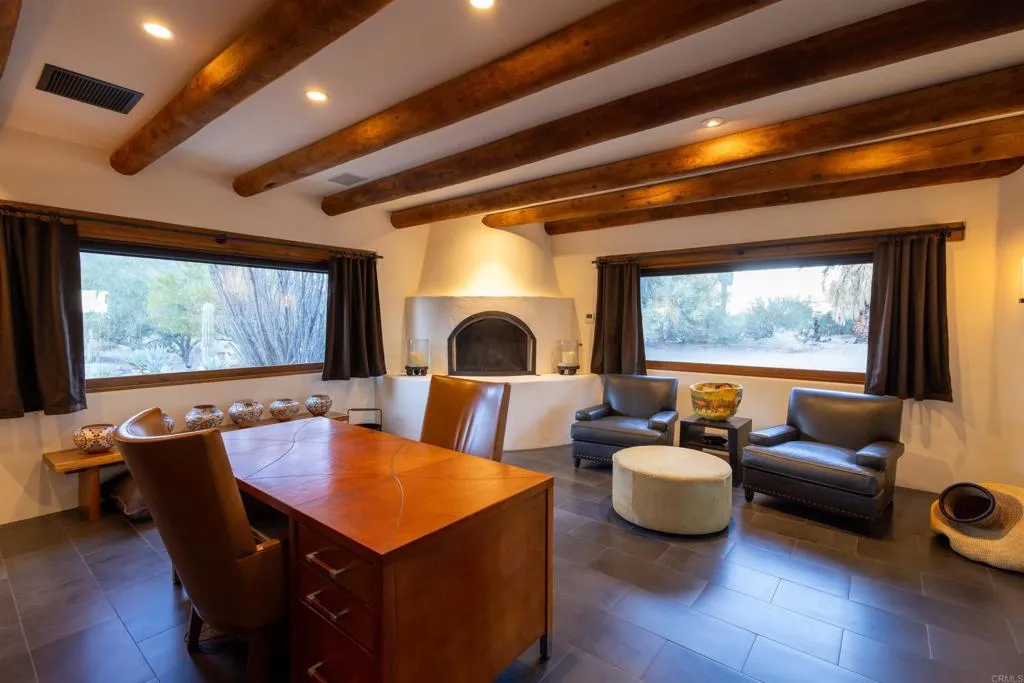 https://cdn.realtyfeed.com/cdn/127/306311008/48557c68af1992c45e5afd39834c0bc3.webp