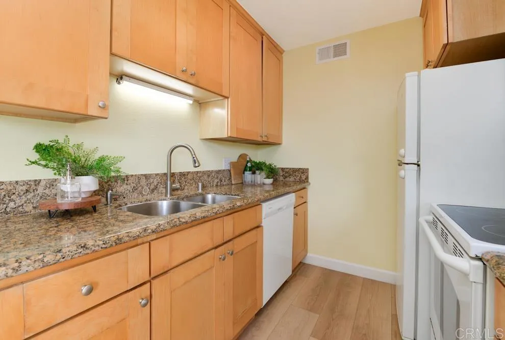 https://cdn.realtyfeed.com/cdn/127/306311190/5341af1112632f19a3a6c050eaecad7d.webp