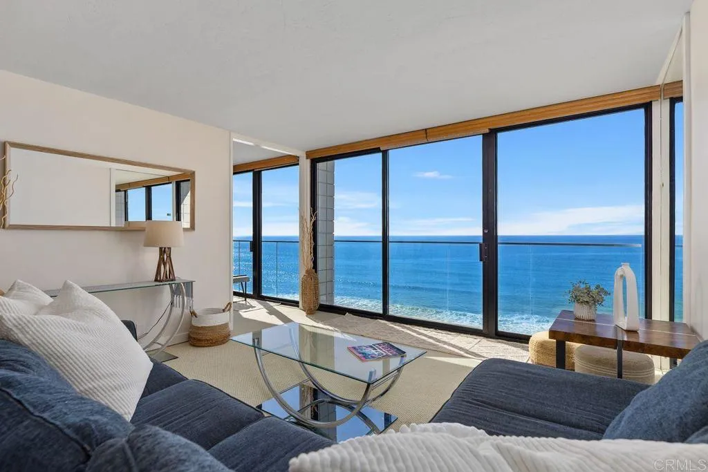 https://cdn.realtyfeed.com/cdn/127/306311317/79f9baf3dd6e9bc3438c85475a898bc9.webp
