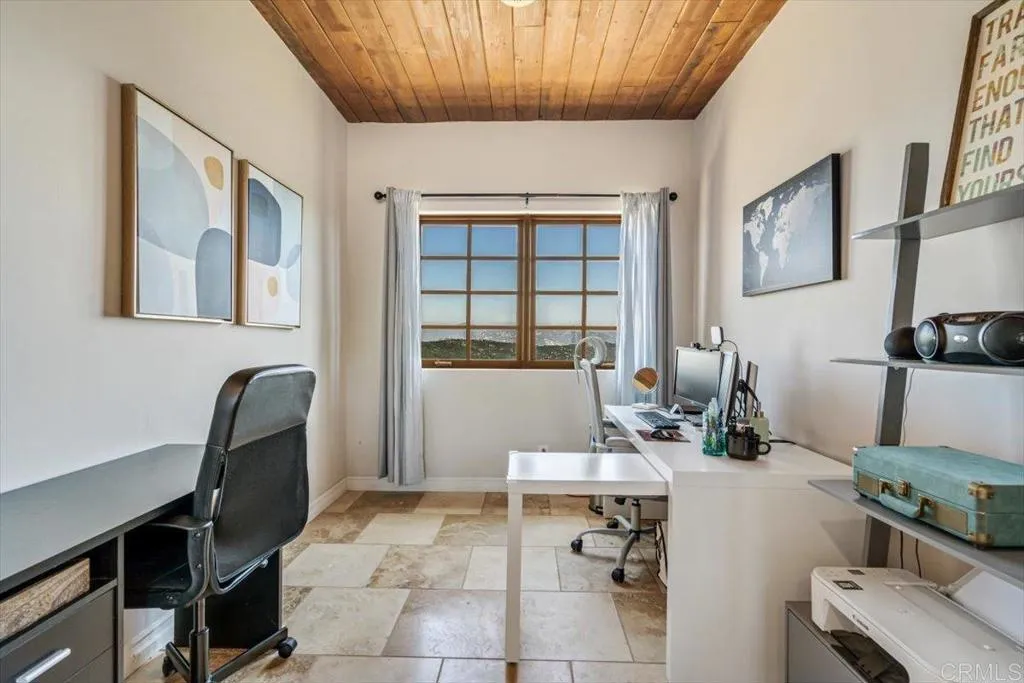 https://cdn.realtyfeed.com/cdn/127/306311579/2331d888ab39874f6f58c410617eb072.webp