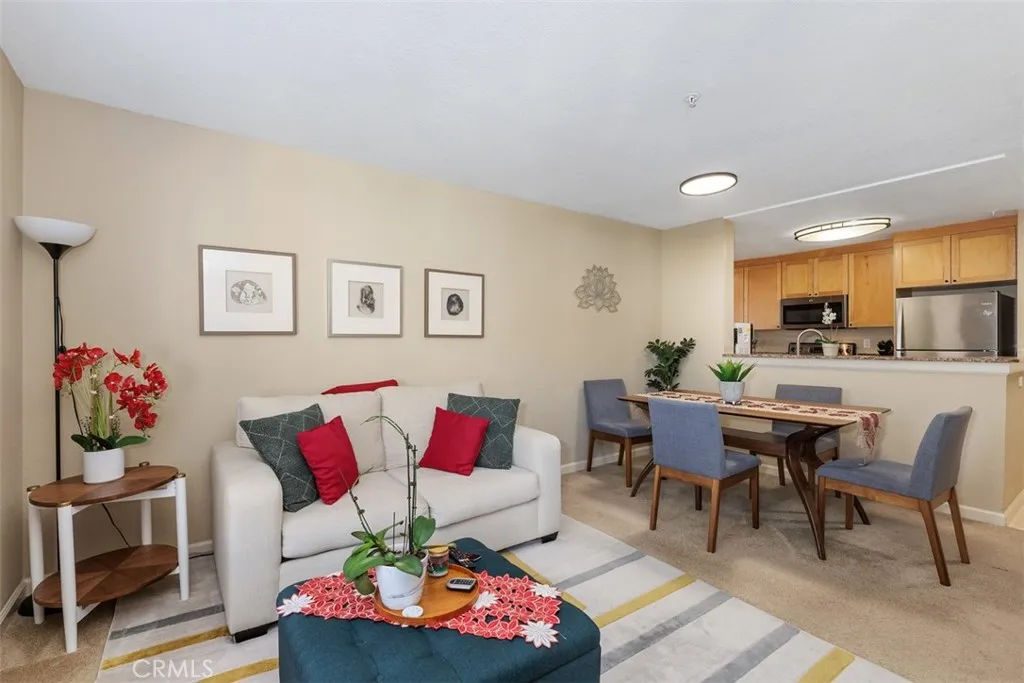MLS: SW24237141 Condo For Sale