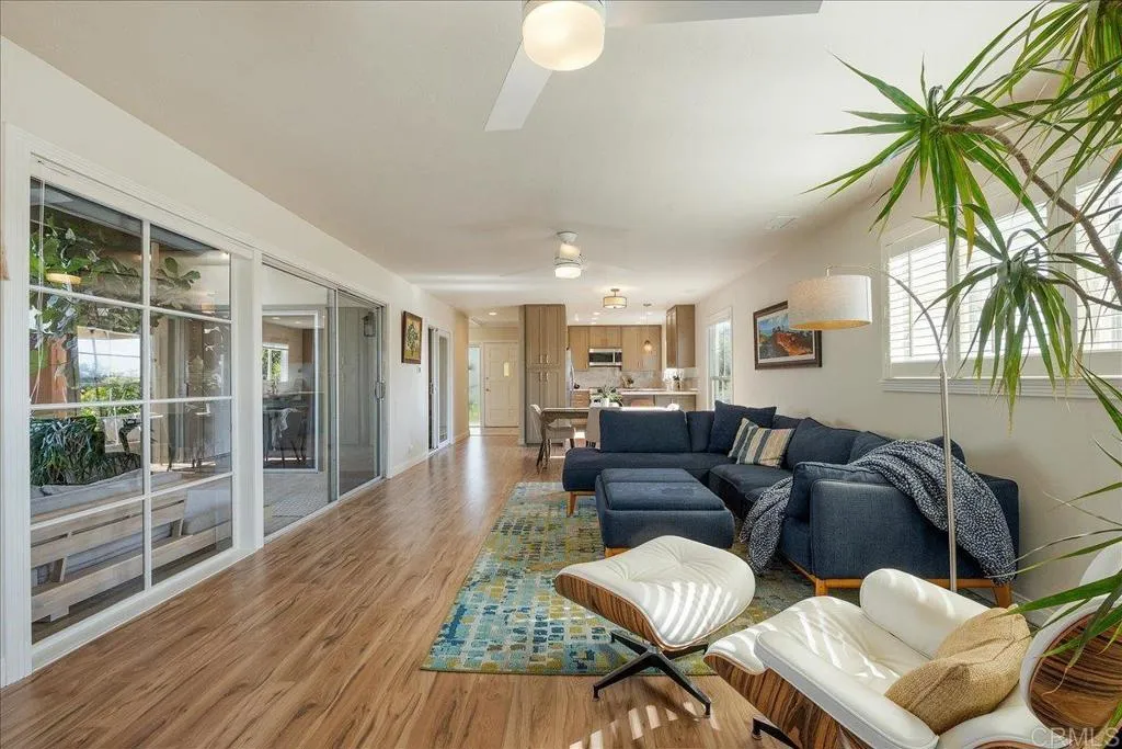 Photo #5: NDP2410147 Listing 