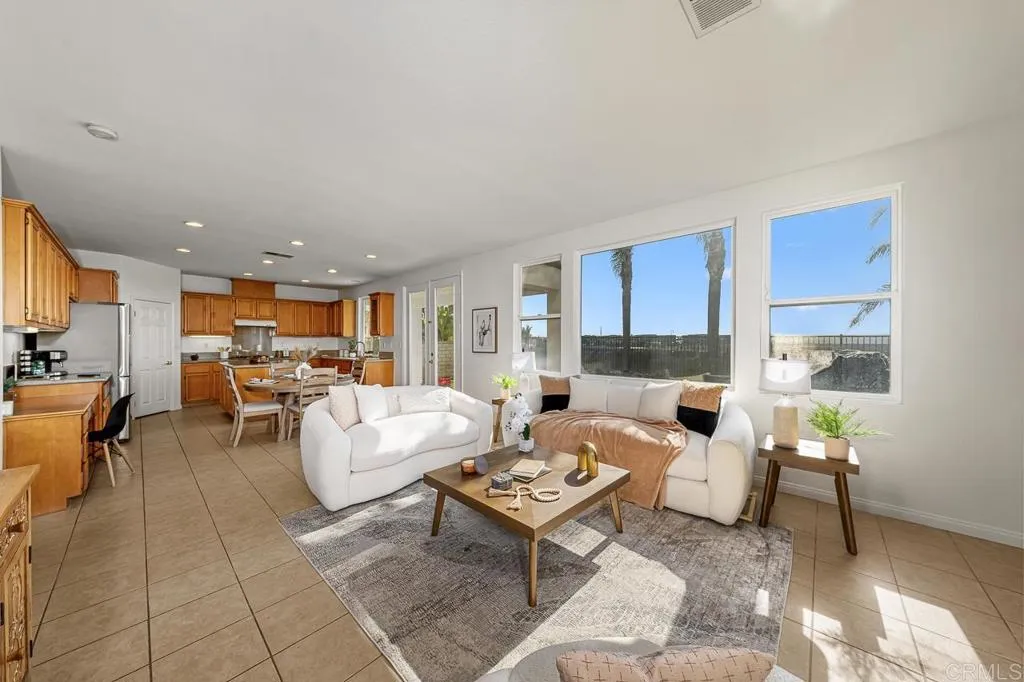 https://cdn.realtyfeed.com/cdn/127/306313131/0036fe89ec17700e590598c220ad0bc1.webp