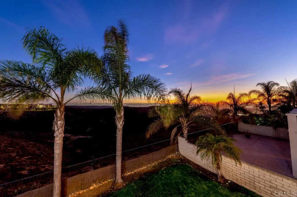 https://cdn.realtyfeed.com/cdn/127/306313131/38e5467ca472d19374a99fd59d07fe3e.webp