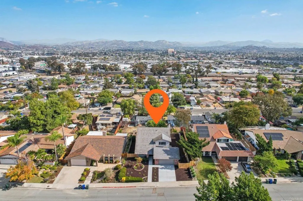 https://cdn.realtyfeed.com/cdn/127/306313680/5c1a8590e21f0bd825807a21eedc7afa.webp