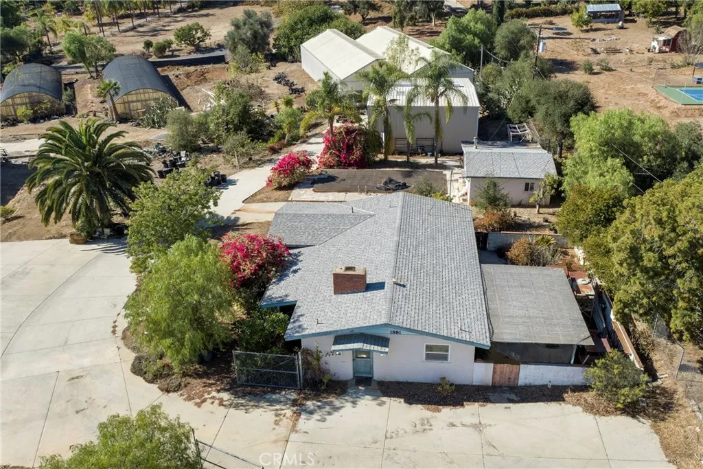 https://cdn.realtyfeed.com/cdn/127/306316390/b73f4904a2e83b5e25eee8abe884820b.webp
