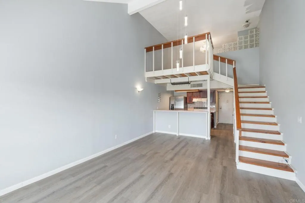 https://cdn.realtyfeed.com/cdn/127/306316696/0b2bff6e68446e730e7dc8492116714b.webp