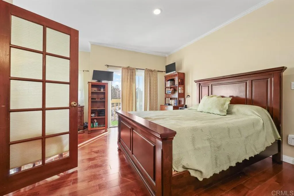 https://cdn.realtyfeed.com/cdn/127/306317064/1f9327e2f51a1634a9d943d93705b59f.webp