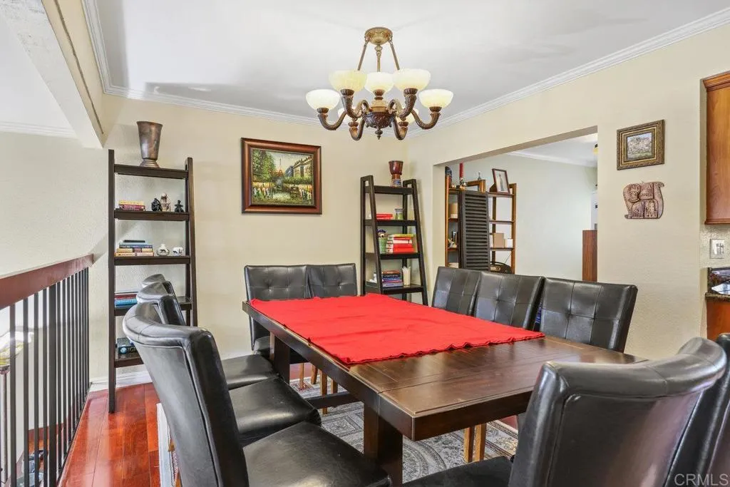 https://cdn.realtyfeed.com/cdn/127/306317064/5d6a87e41136c2cb0f8c277358d99b01.webp