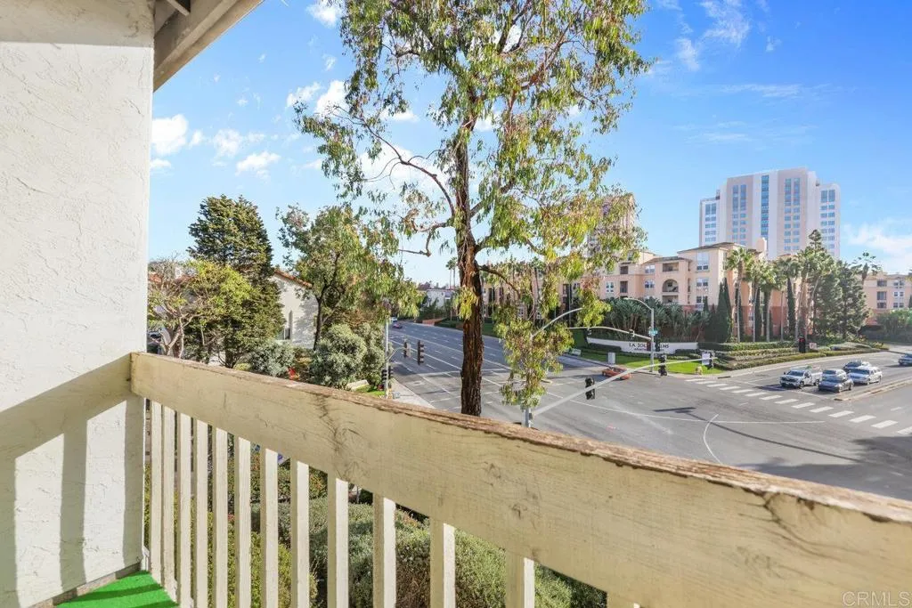 https://cdn.realtyfeed.com/cdn/127/306317064/b4648c9b7c106b1e0e5c67c2c539da55.webp