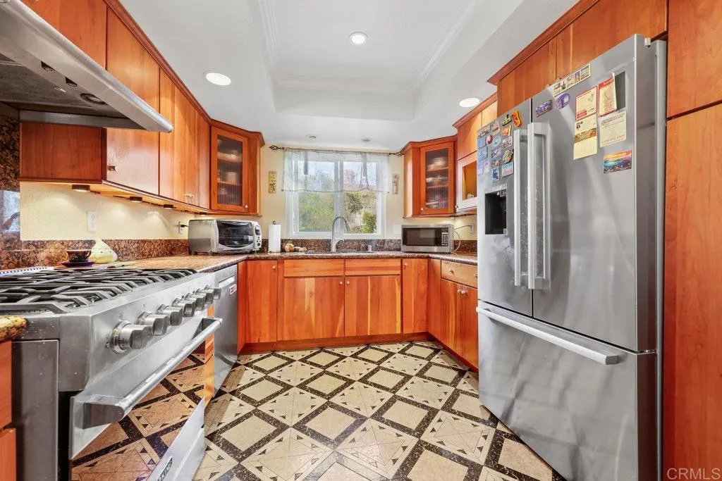 https://cdn.realtyfeed.com/cdn/127/306317064/ef80dc3d1ca21c5ca7043606c47684b6.webp