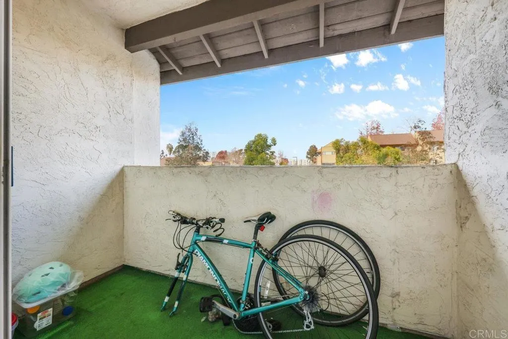 https://cdn.realtyfeed.com/cdn/127/306317064/fffecf10addb631509a7a6fccab93e82.webp