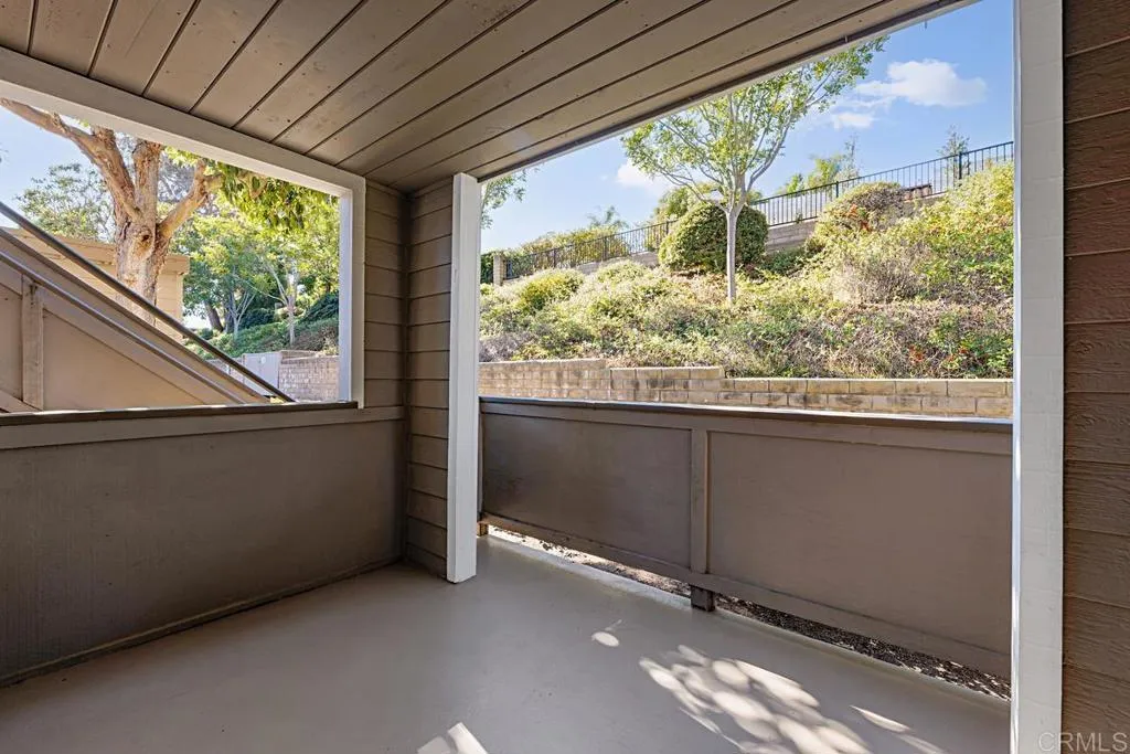 https://cdn.realtyfeed.com/cdn/127/306317169/7f6da4feee098d214f272109cb8bf408.webp