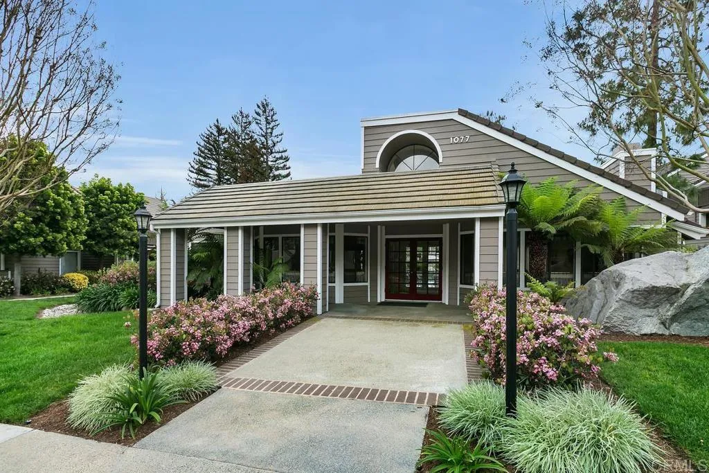 https://cdn.realtyfeed.com/cdn/127/306317169/ac4d851513e6c629d05128781e590eb4.webp