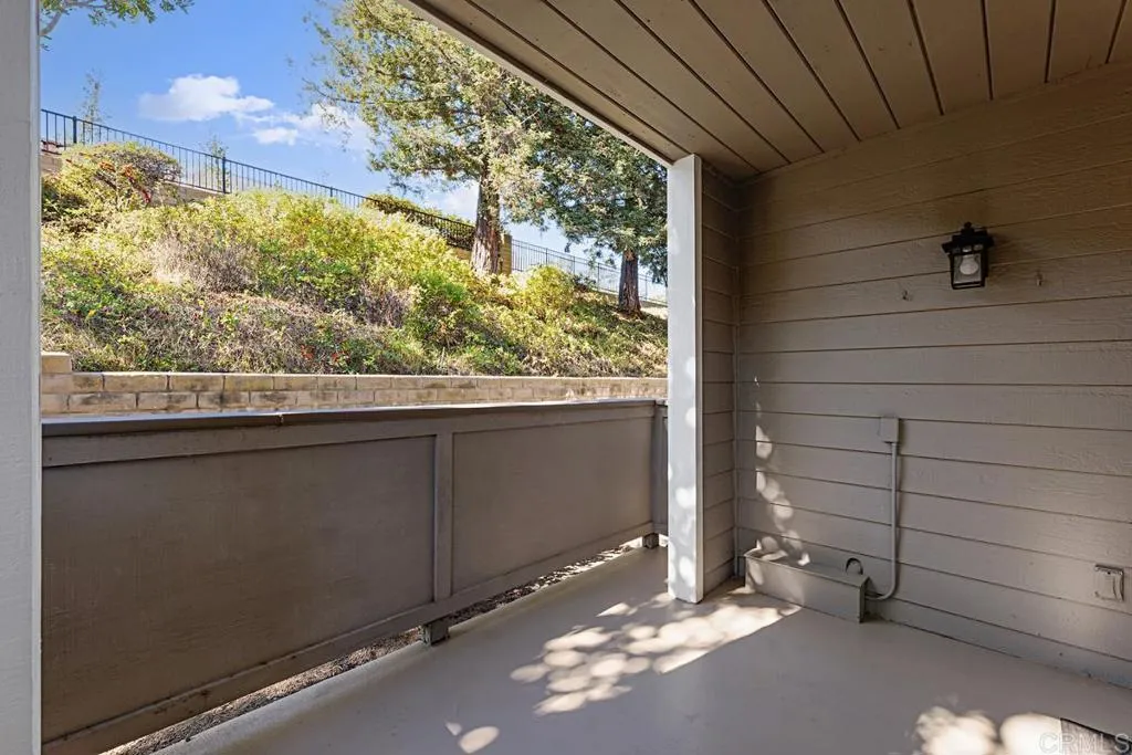 https://cdn.realtyfeed.com/cdn/127/306317169/d629a7596e4f1851317e7da62856c605.webp
